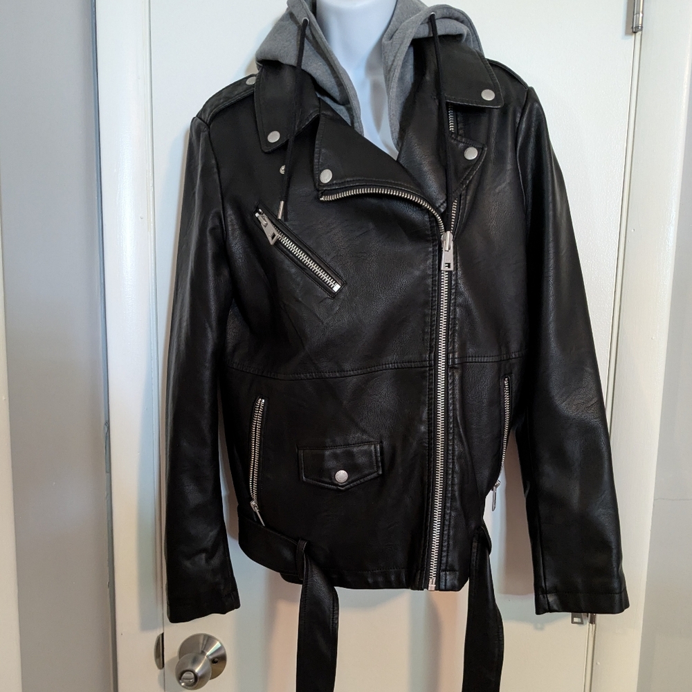 Levi's Black and Gray Jacket